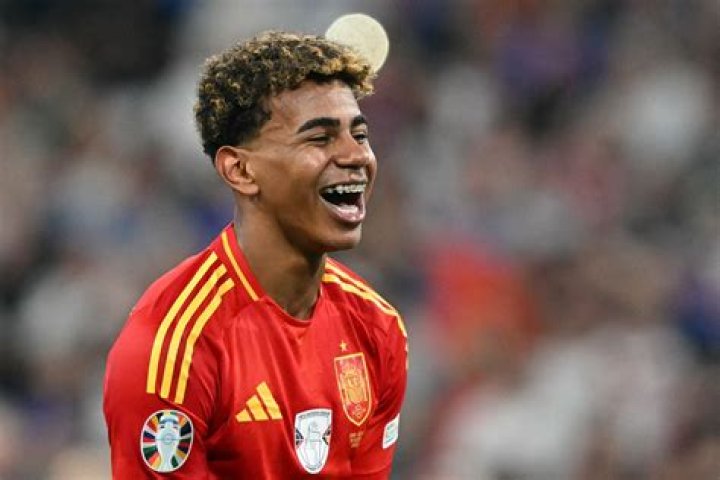 Jamal Spain's Fortune: Exploring The Football Legend's Net Worth